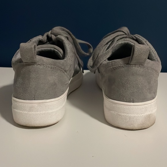 Unr8ed Gray Fashion Sneakers - Picture 4 of 10